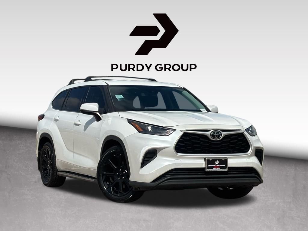 Used 2022 Toyota Highlander L