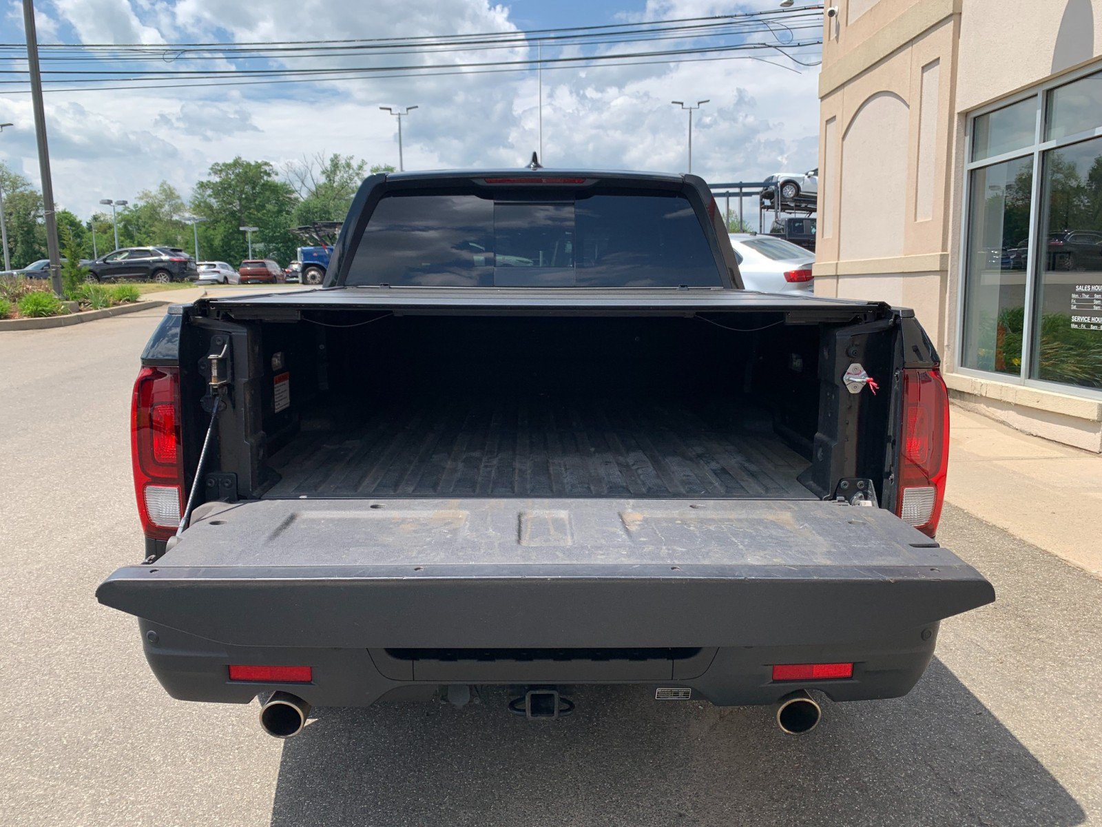 Used 2022 Honda Ridgeline Black Edition image 8