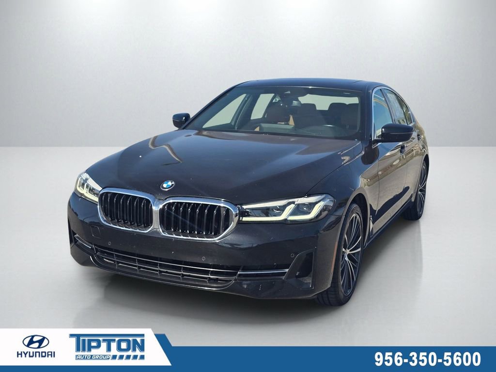 Used 2023 BMW 530i w/ Convenience Package image 1
