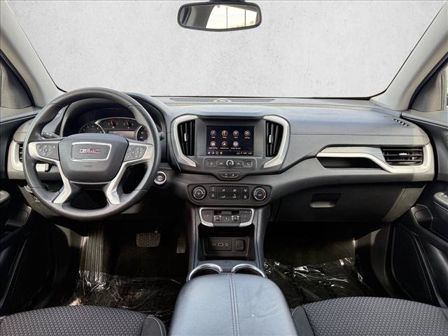 Used 2024 GMC Terrain SLE AWD/4WD image 13