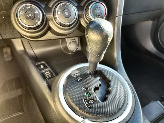 Used 2014 Scion tC FWD image 23