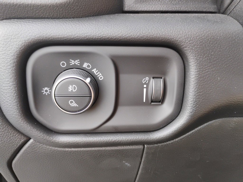 New 2026 RAM 2500 Tradesman image 41