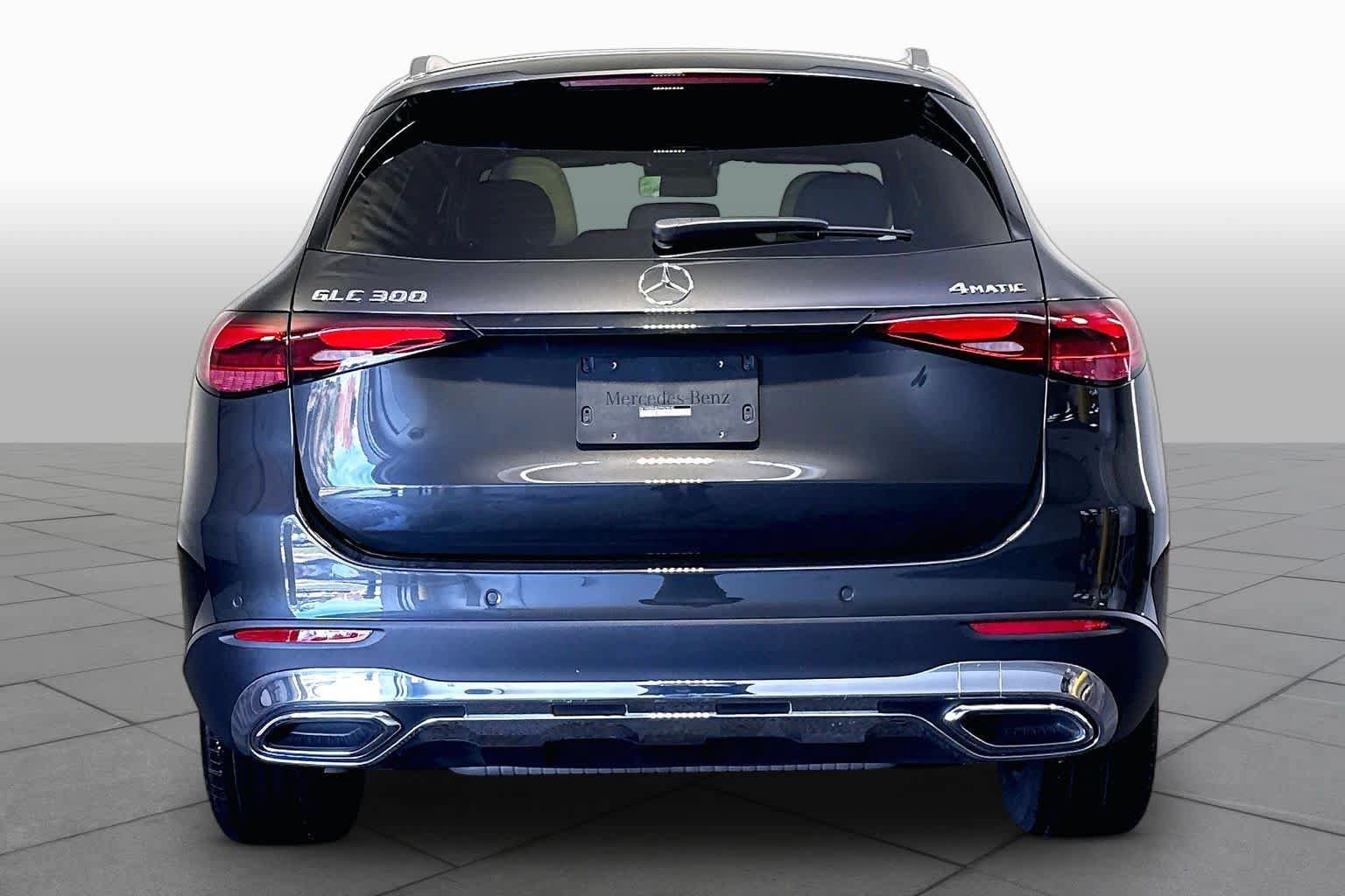 Certified 2026 Mercedes-Benz GLC 300 4MATIC image 5
