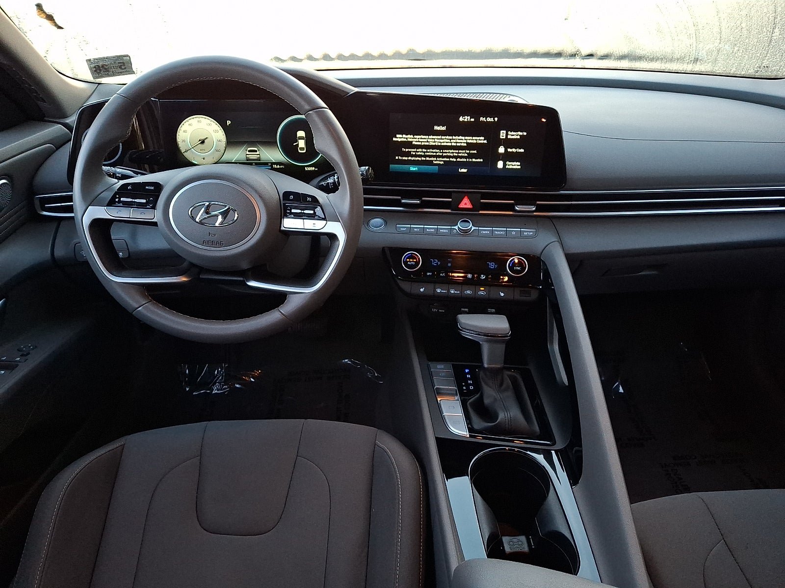 Used 2023 Hyundai Elantra SEL w/ Convenience Package FWD image 11