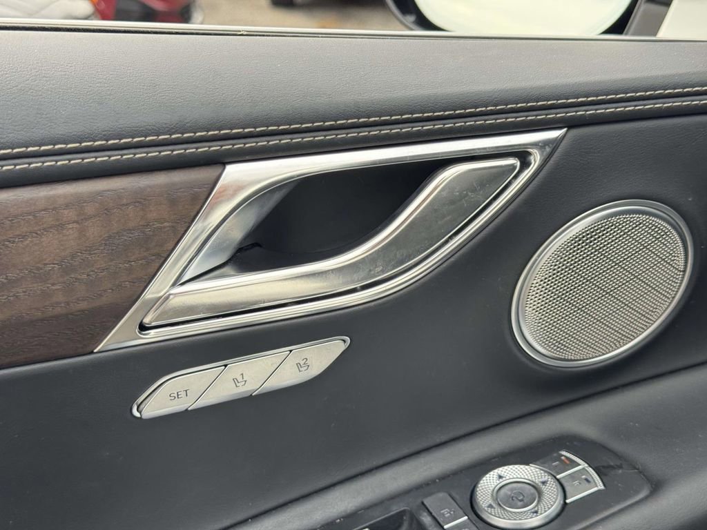 Used 2024 Genesis GV80 3.5T image 15