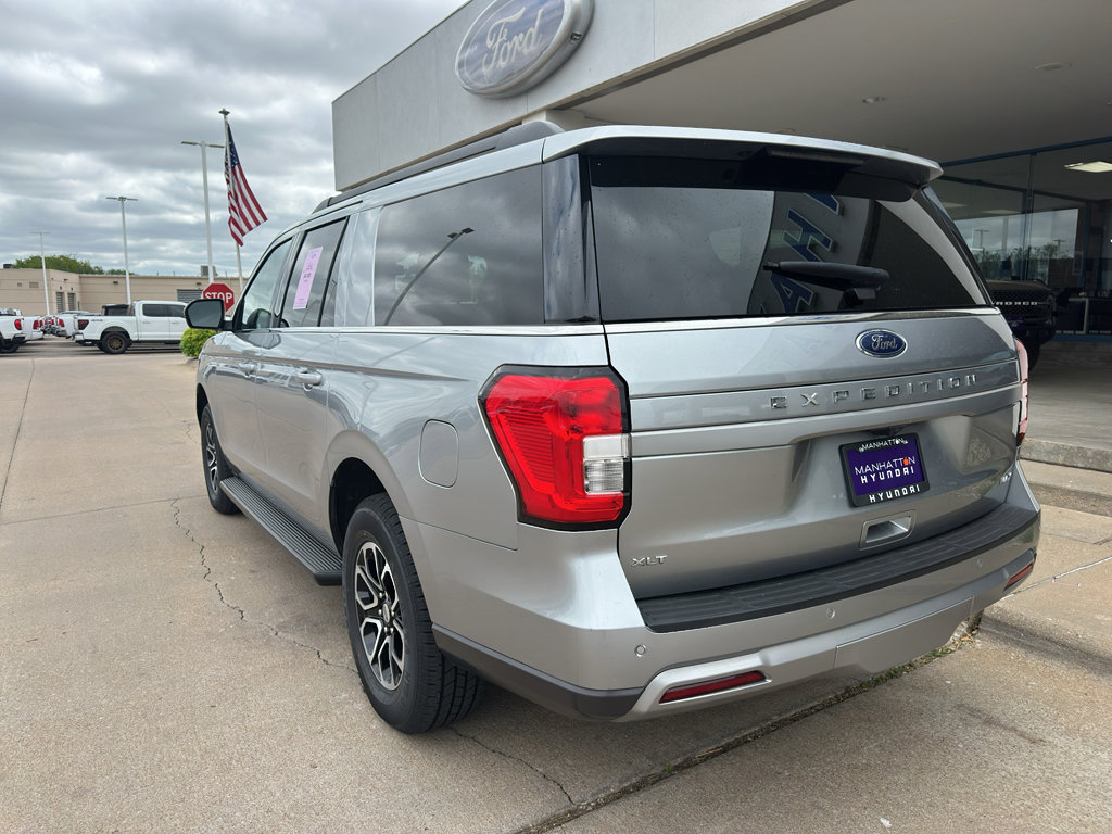 Used 2024 Ford Expedition Max XLT AWD/4WD image 6