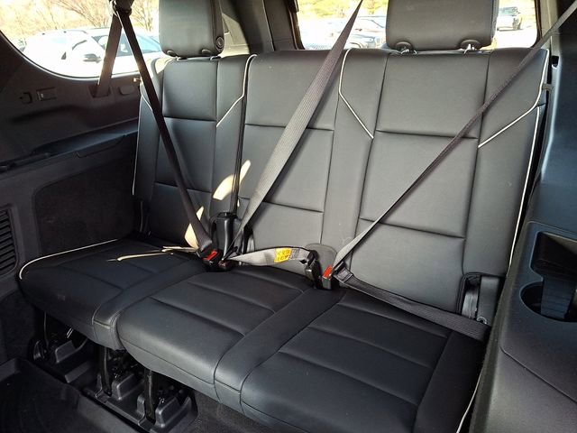 Used 2024 Cadillac Escalade ESV Sport w/ LPO, ONYX Package image 11