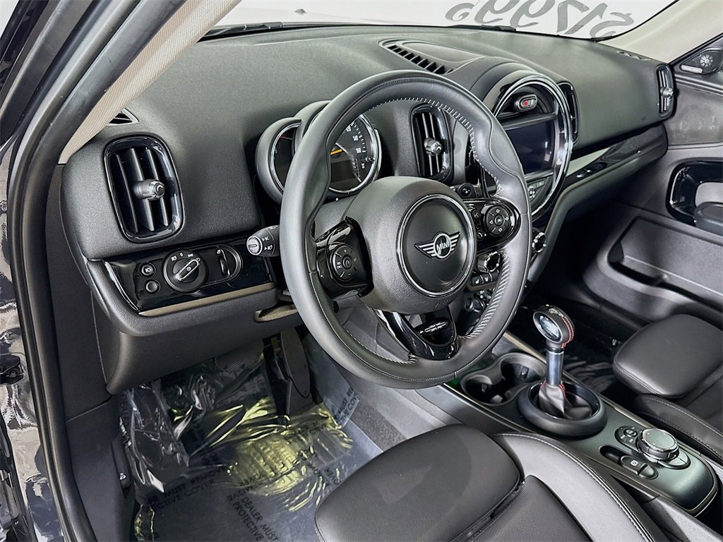 Used 2019 MINI Cooper Countryman S w/ Premium Package image 9