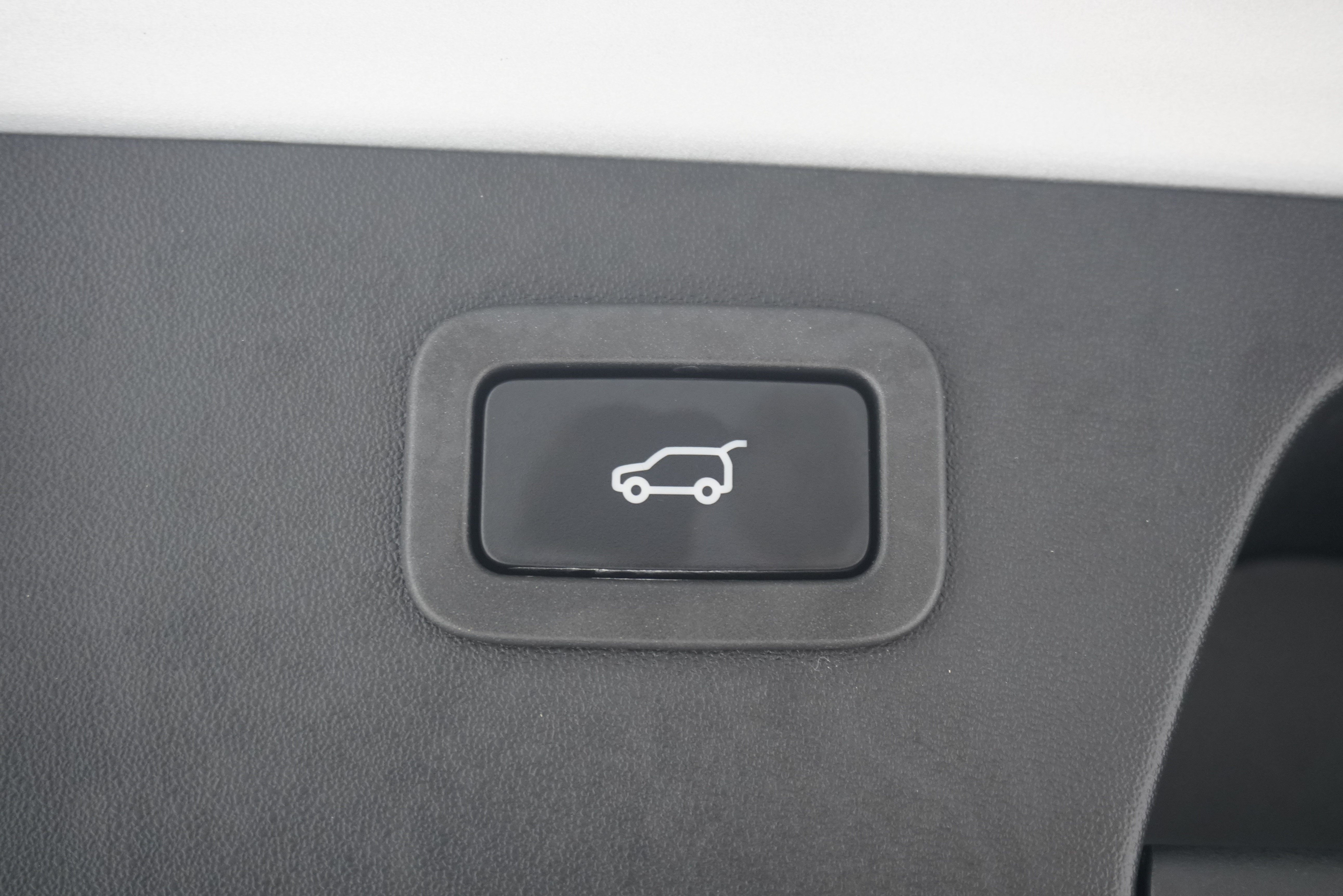 Used 2021 Jaguar E-PACE SE AWD/4WD image 30