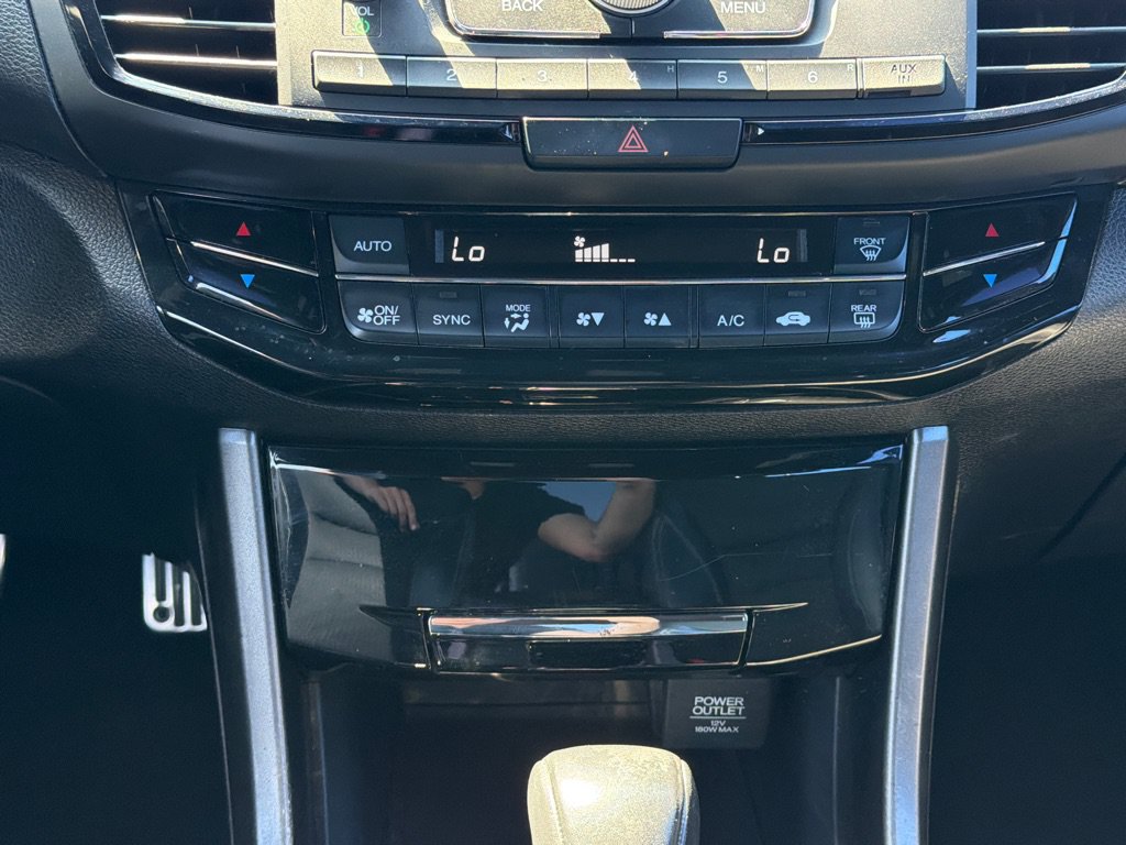 Used 2017 Honda Accord Sport image 17