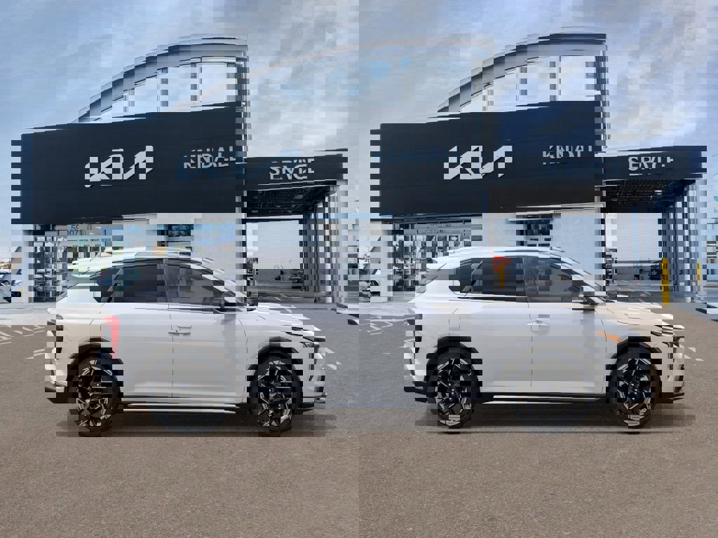 New 2026 Kia K4 GT-Line image 7