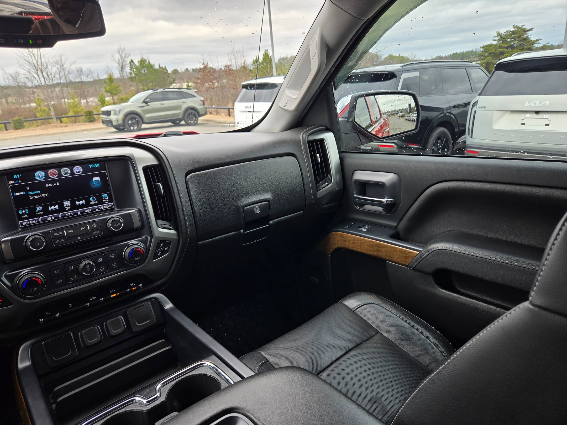 Used 2018 Chevrolet Silverado 1500 LTZ w/ Texas Edition image 11