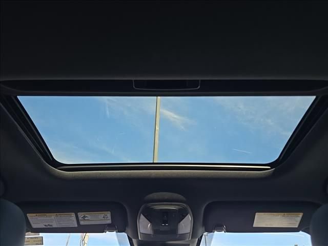 Used 2025 INFINITI QX55 Luxe w/ Cargo Package image 32