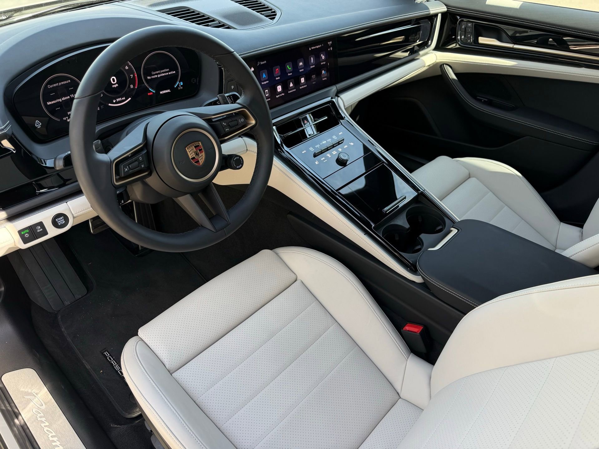 Certified 2026 Porsche Panamera image 4