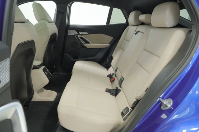 Used 2025 BMW X2 M35i image 32