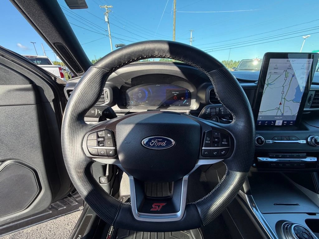 Used 2020 Ford Explorer ST w/ Premium Technology Package AWD/4WD image 30