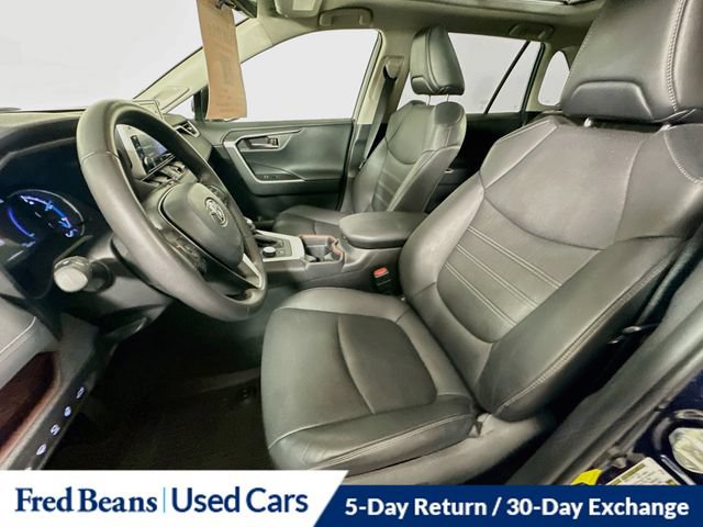 Used 2021 Toyota RAV4 Limited AWD/4WD image 29
