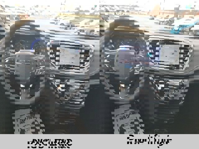 New 2026 Chrysler Pacifica Select image 4