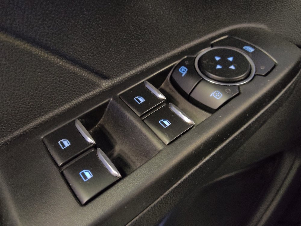Used 2022 Ford Escape SE w/ SE Sport Appearance Package FWD image 27