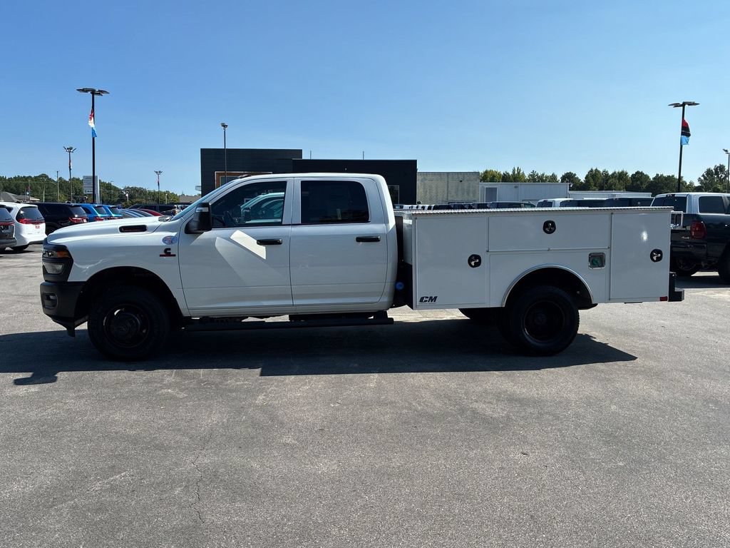 New 2026 RAM 3500 Tradesman AWD/4WD image 7