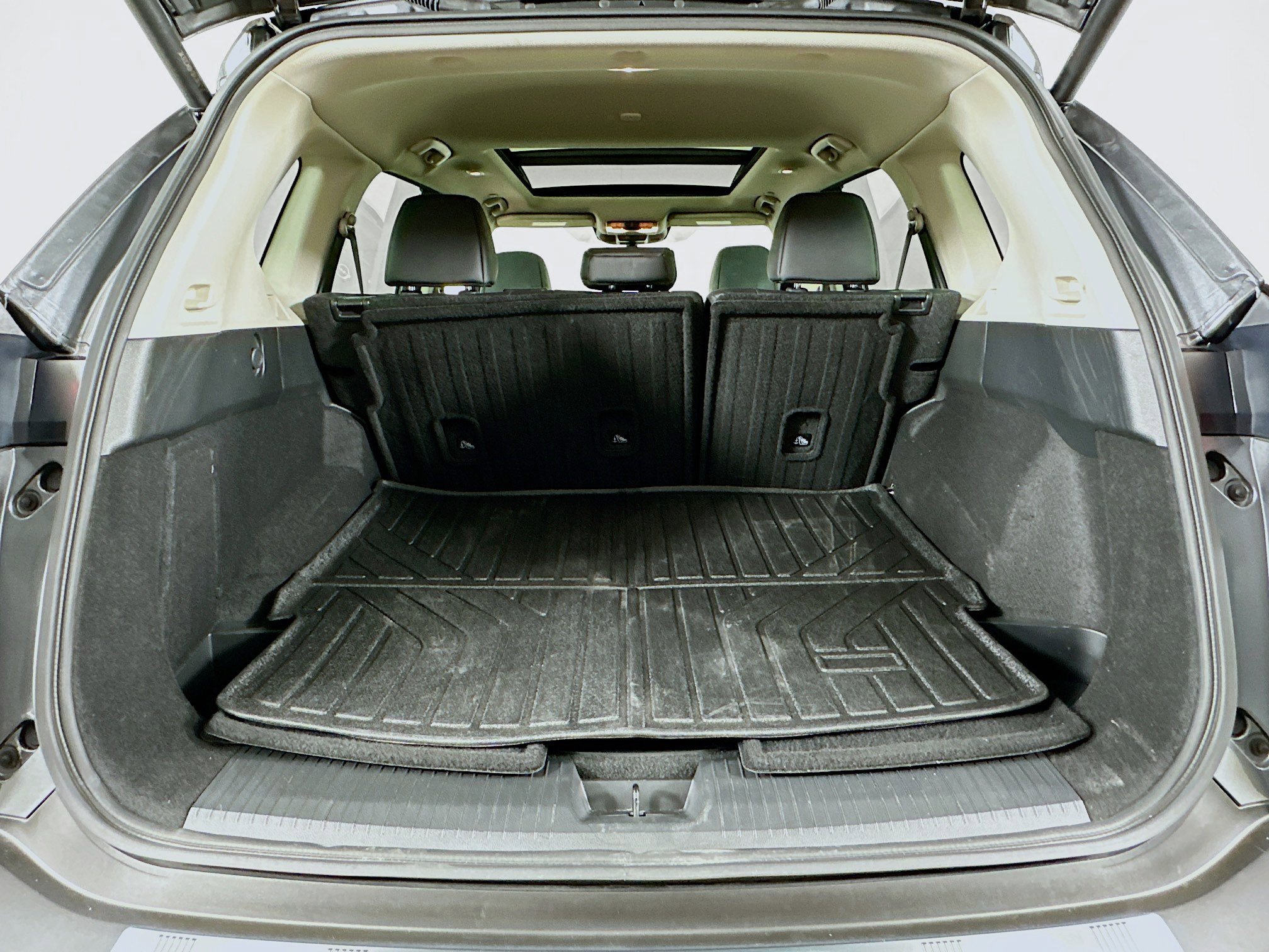 Used 2023 Nissan Rogue SL w/ SL Premium Package FWD image 28