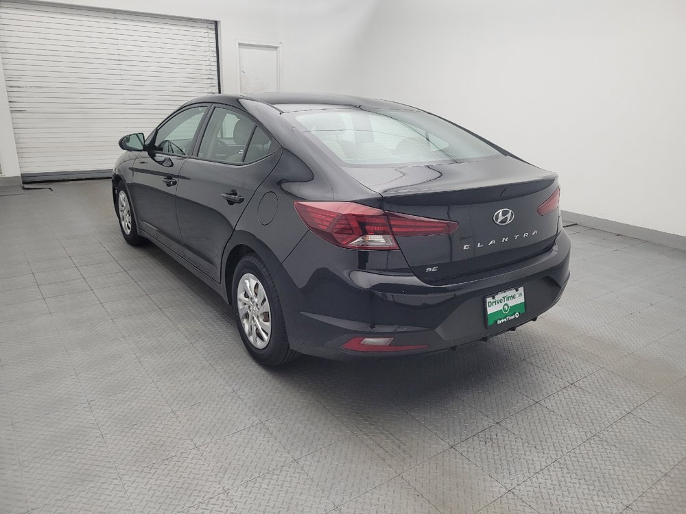 Used 2020 Hyundai Elantra SE FWD image 5