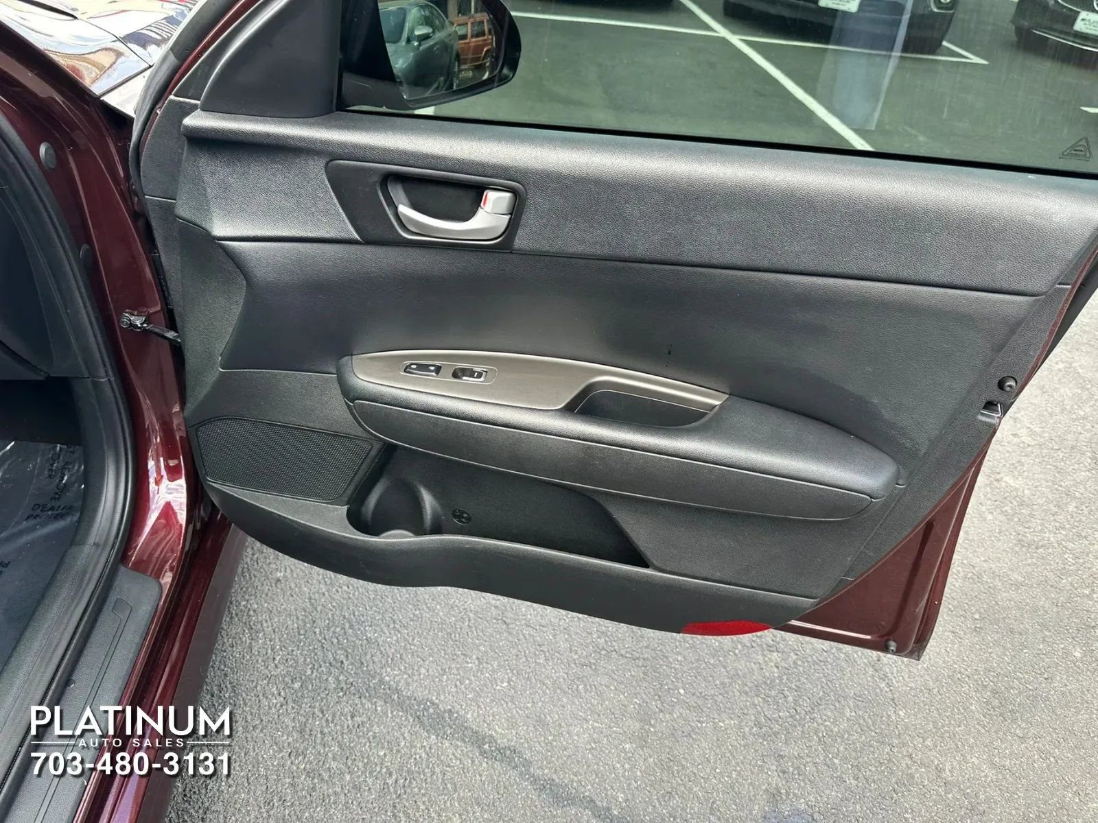 Used 2019 Kia Optima LX image 18