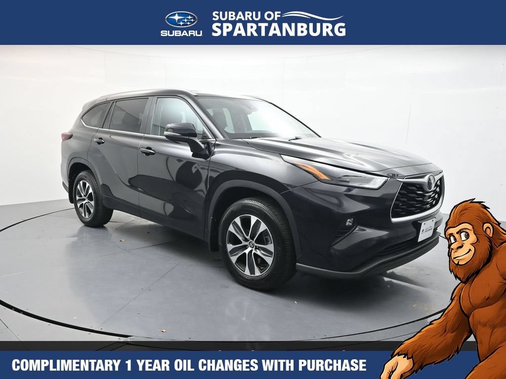 Used 2025 Toyota Highlander XLE AWD/4WD 360° Tour