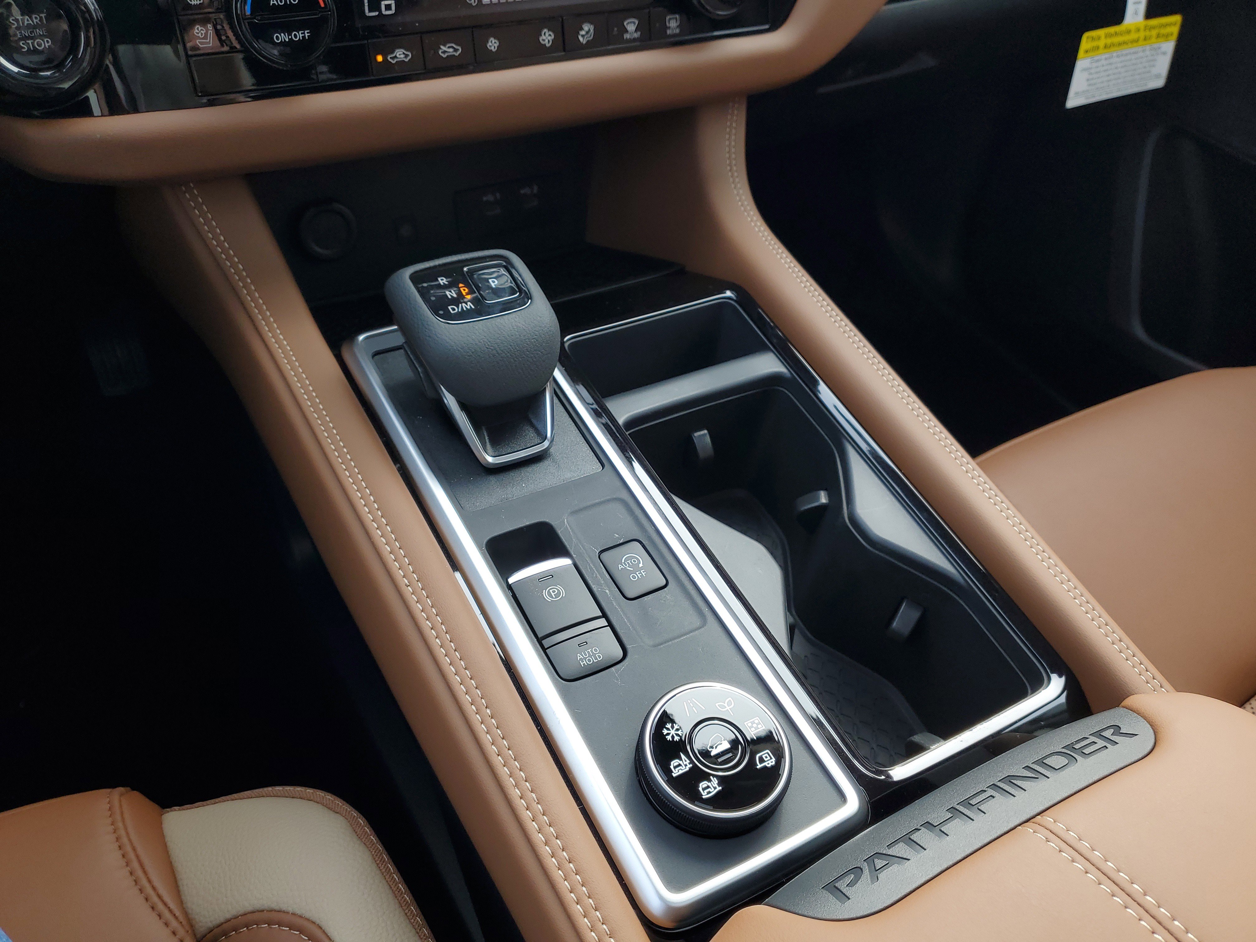 New 2026 Nissan Pathfinder Platinum image 20