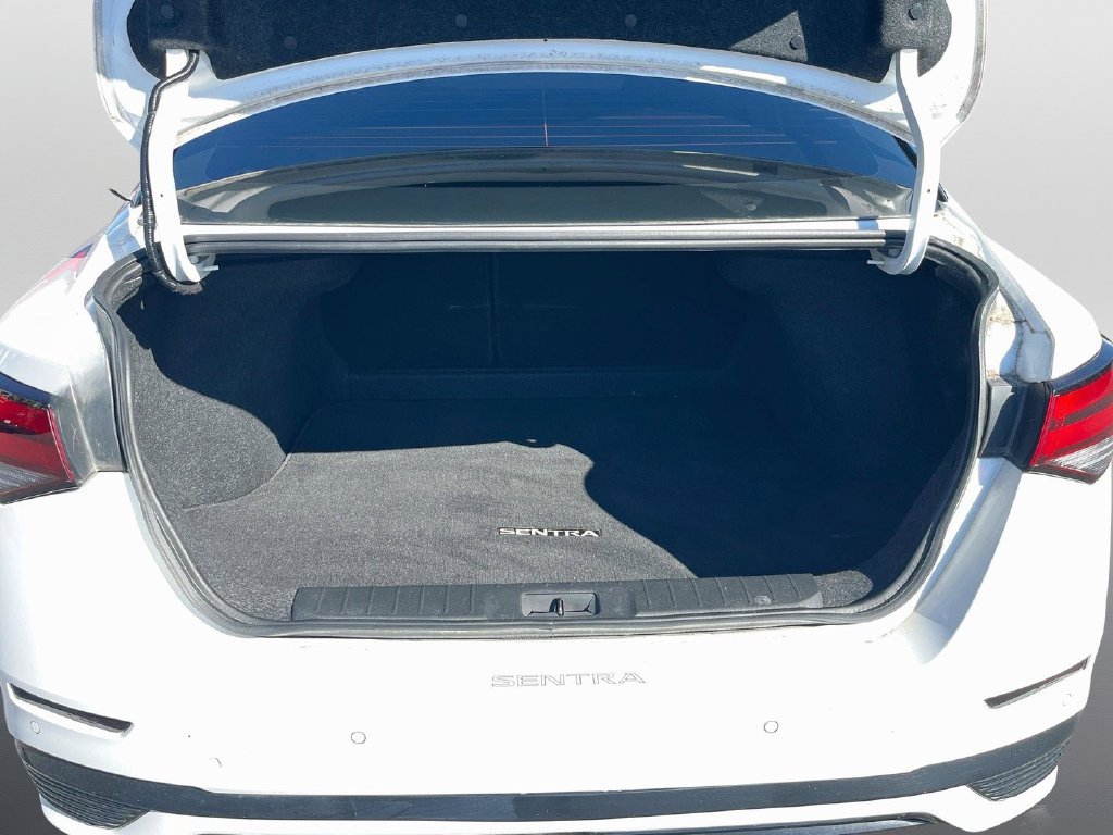 Used 2024 Nissan Sentra SR FWD image 24