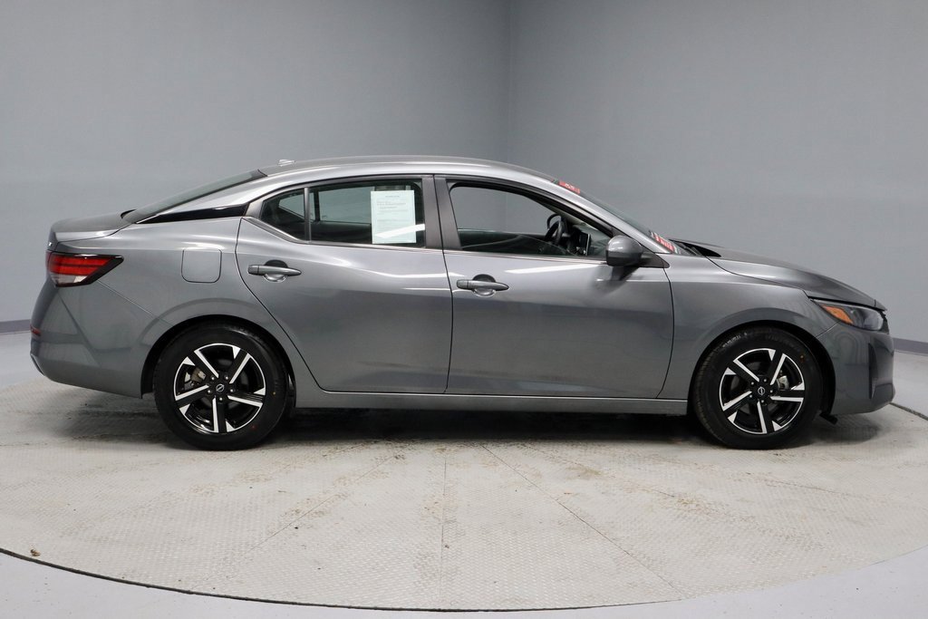 Certified 2024 Nissan Sentra SV image 7