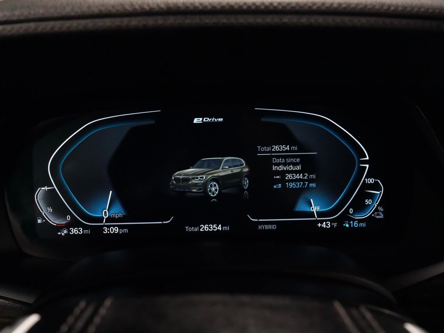 Certified 2023 BMW X5 xDrive45e image 18