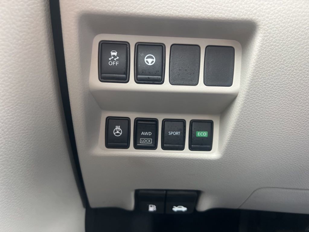Used 2022 Nissan Rogue Sport SL w/ Premium Package AWD/4WD image 40