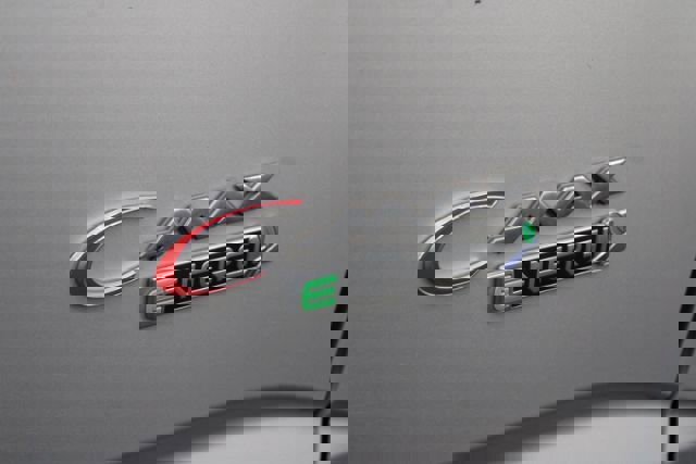 Used 2014 Ford C-MAX Energi SEL w/ Equipment Group 303A FWD image 5