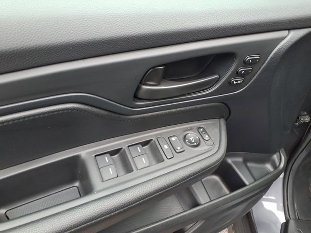 Certified 2024 Honda Odyssey EX-L image 14