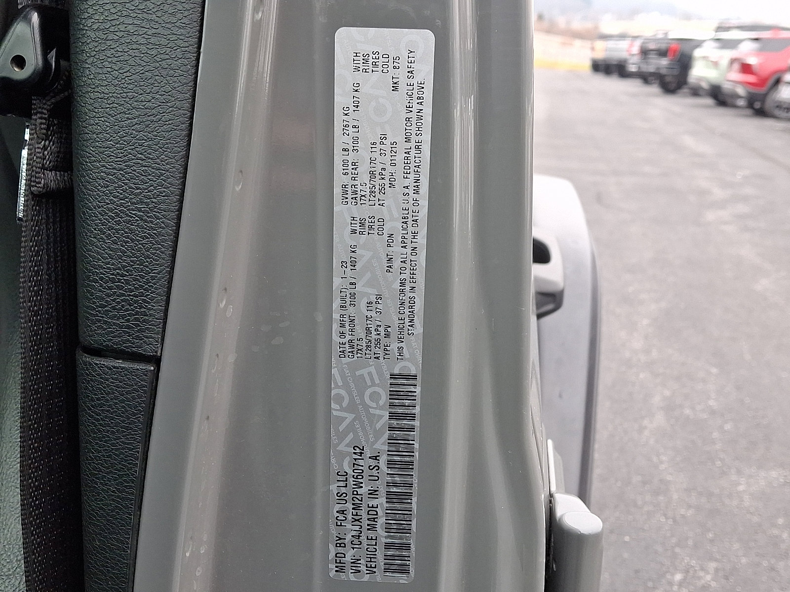 Used 2023 Jeep Wrangler Unlimited Rubicon w/ Cold Weather Group image 27