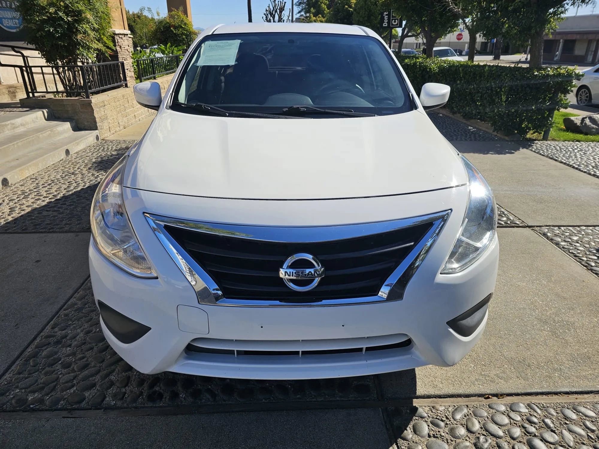 Used 2019 Nissan Versa SV FWD image 2