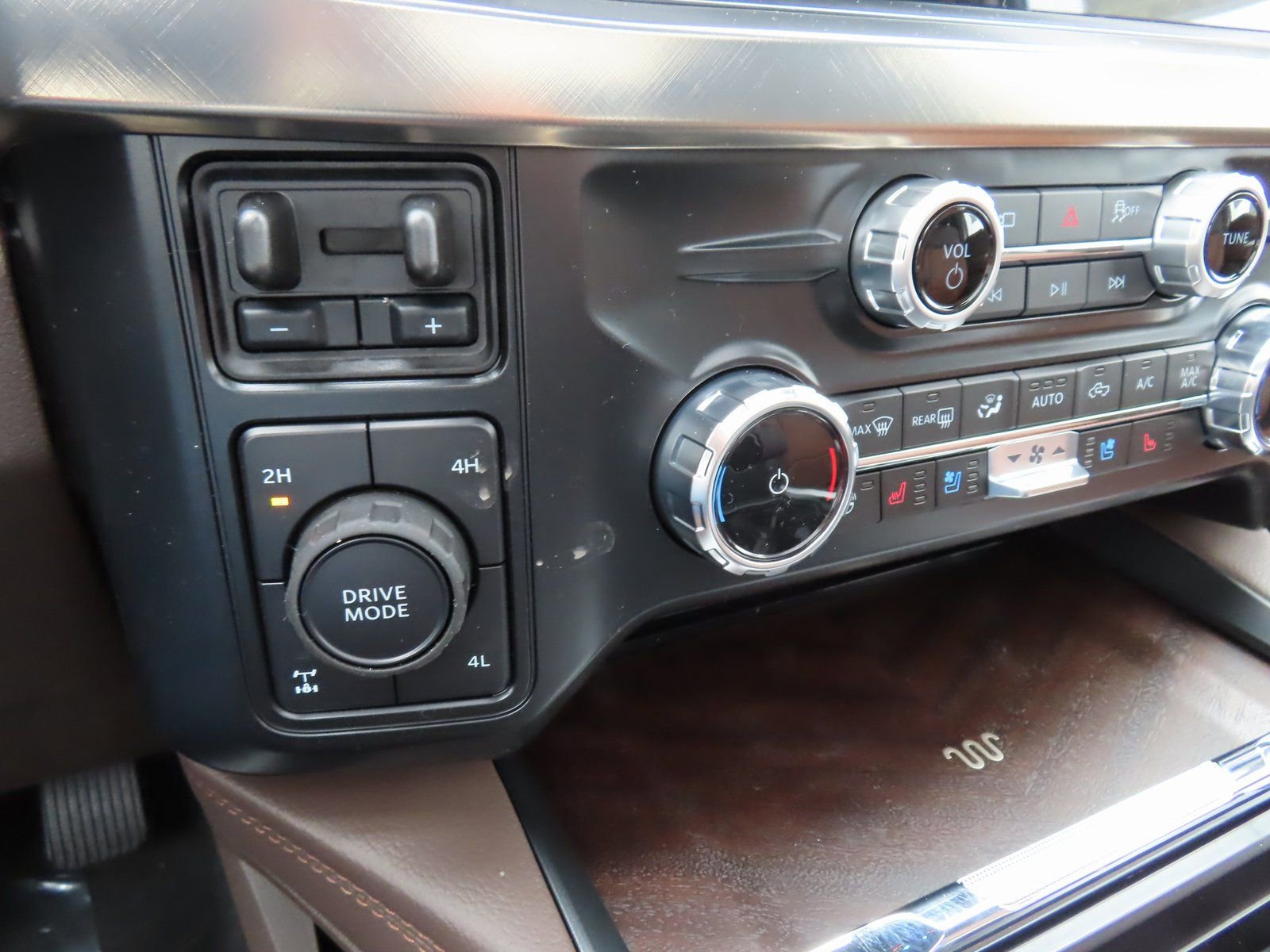 New 2026 Ford F250 King Ranch image 16