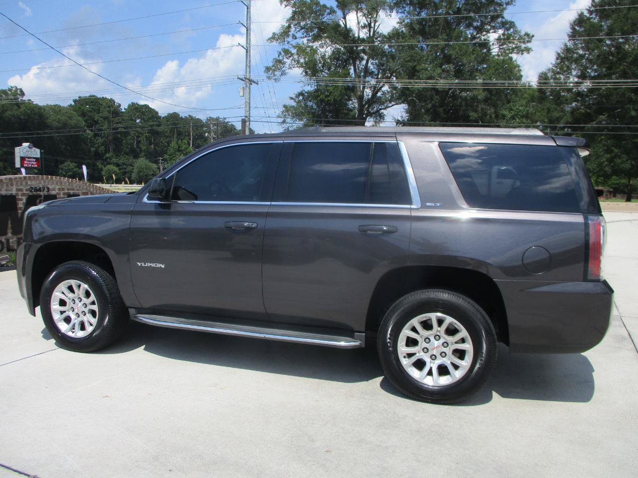 Used 2015 GMC Yukon SLT w/ HD Trailering Package RWD image 20