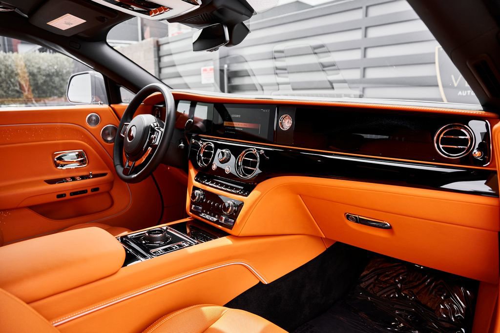 Used 2025 Rolls-Royce Spectre w/ Spectre Launch Package AWD/4WD image 36