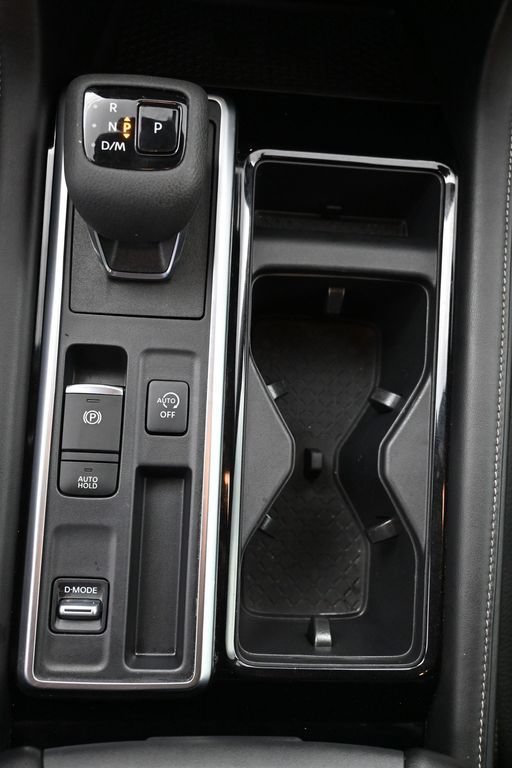 Used 2023 Nissan Pathfinder SL FWD image 20