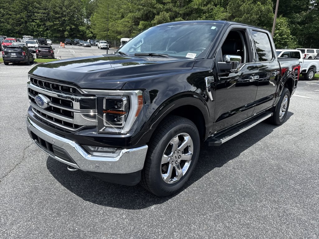 Used 2023 Ford F150 Lariat w/ Equipment Group 502A High AWD/4WD image 3