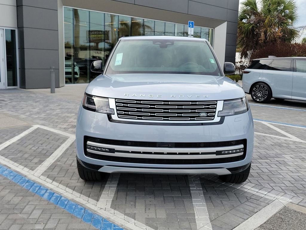 New 2026 Land Rover Range Rover Long Wheelbase Autobiography image 8