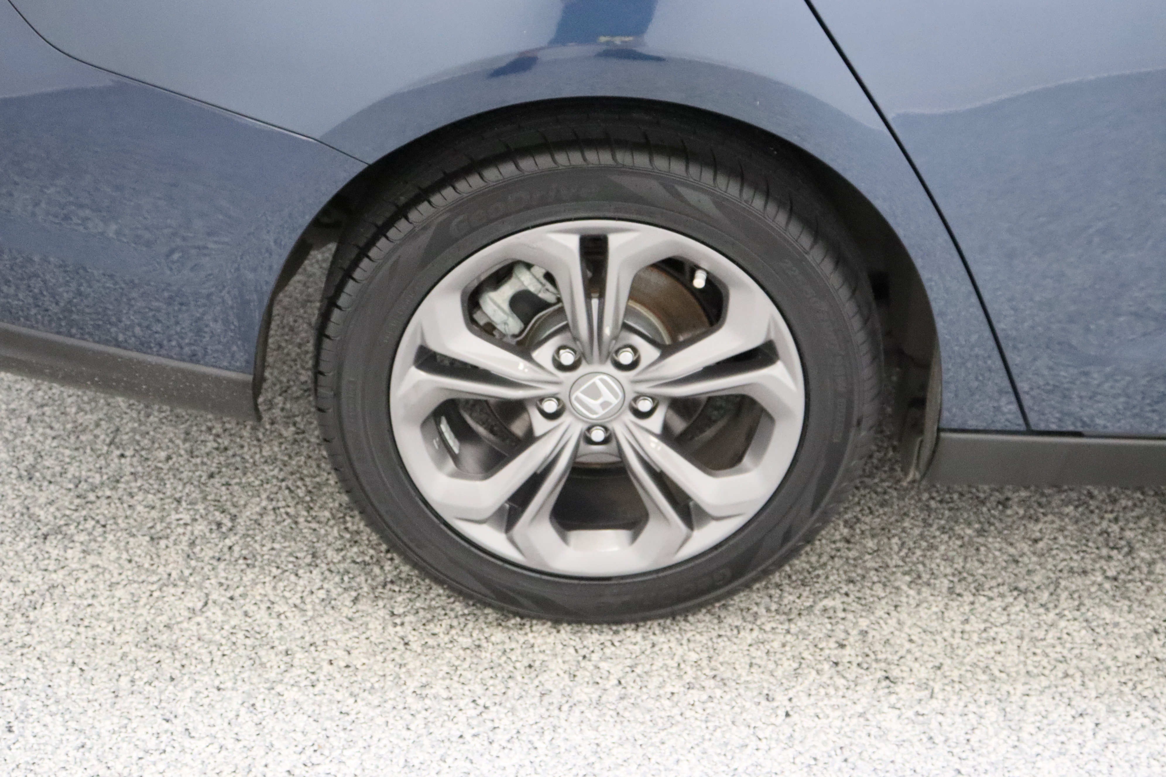 Used 2024 Honda Accord EX image 6