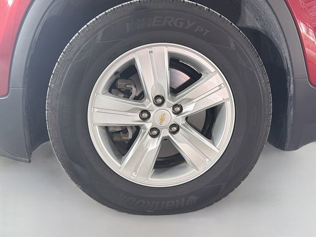 Used 2021 Chevrolet Trax LS w/ Tint and Cruise Package FWD image 30