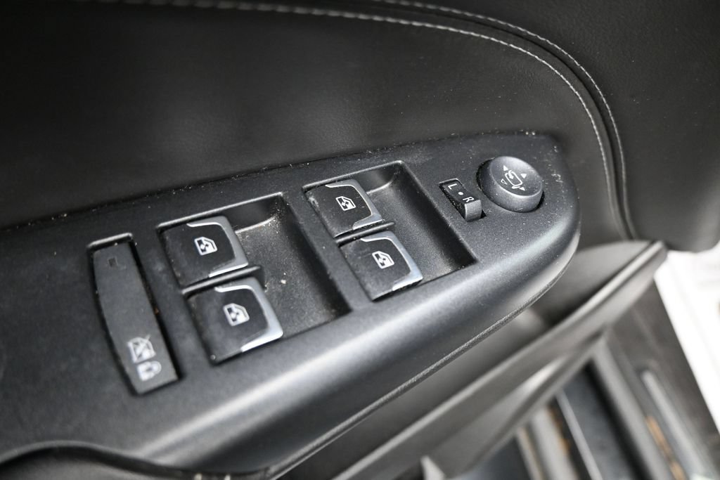 Used 2014 Cadillac SRX Luxury w/ Driver Awareness Package AWD/4WD image 11