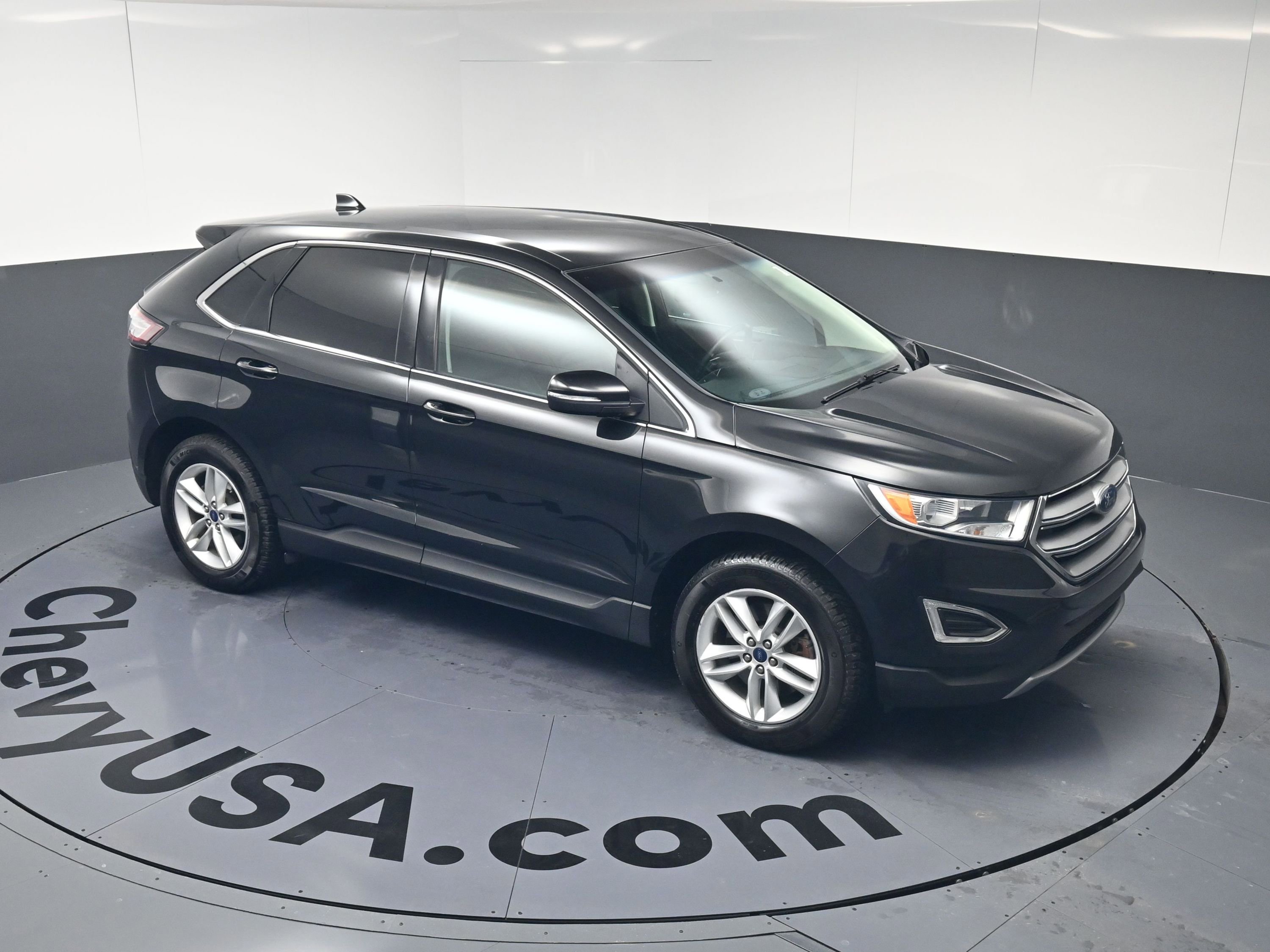 Used 2015 Ford Edge SEL w/ Equipment Group 201A image 31