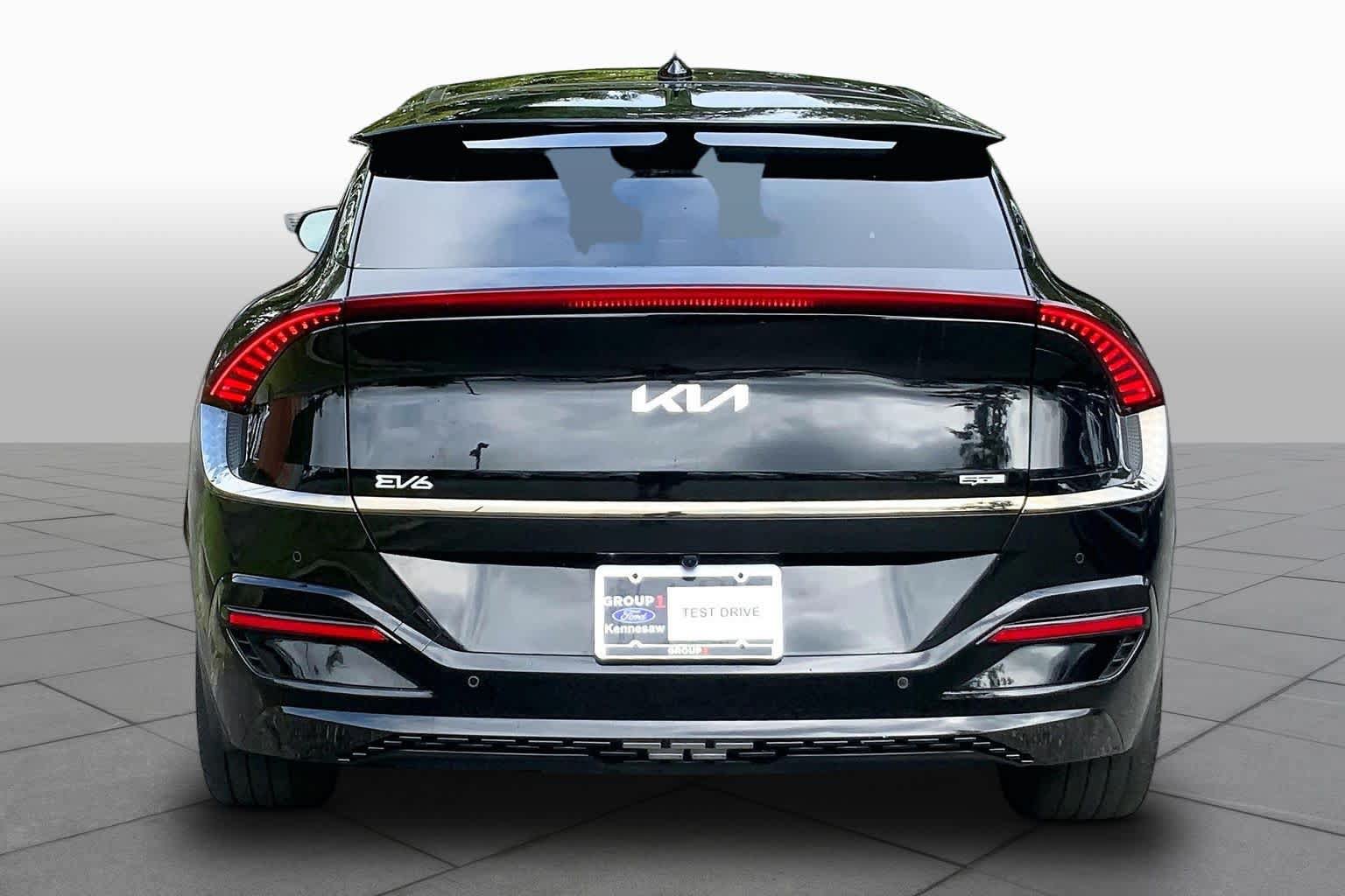 Used 2023 Kia EV6 GT-Line w/ GT-Line Suede Seat Package AWD/4WD image 4