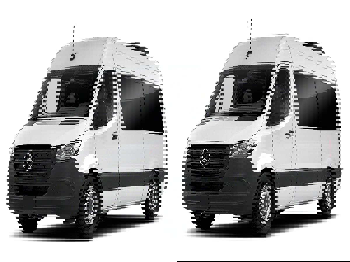 Used 2021 Mercedes-Benz Sprinter 2500 image 1