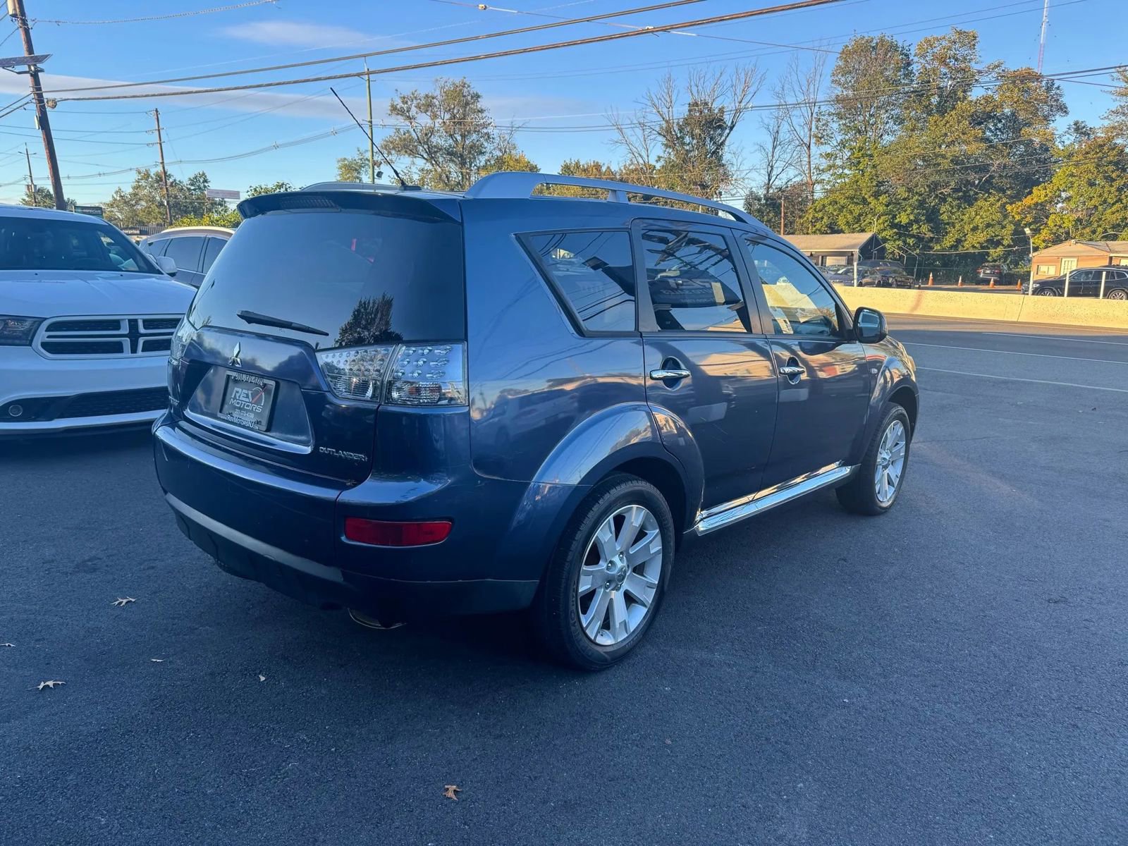 Used 2009 Mitsubishi Outlander SE image 6